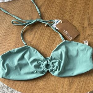 Berlook Swimsuit Top NWT Sage Green